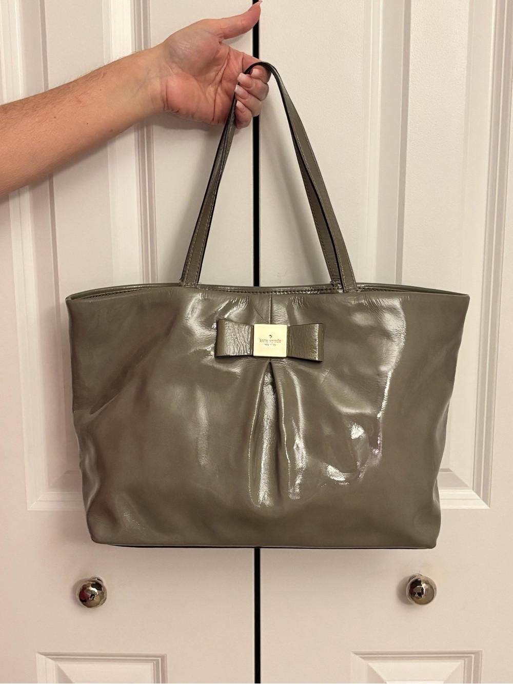 Kate Spade Gray Patent Leather Tote Shoulder Bag Bow